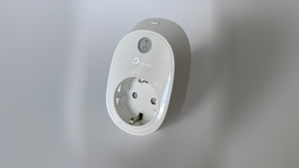 Smart Plugs Worth Buying, and the Ones That Are Just a Gimmick